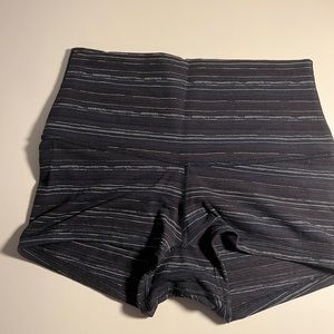 Lululemon Multicolor High Rise Shorts 2.5”